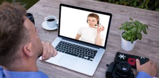 Skype Can Now Blur the Background During Video Calls